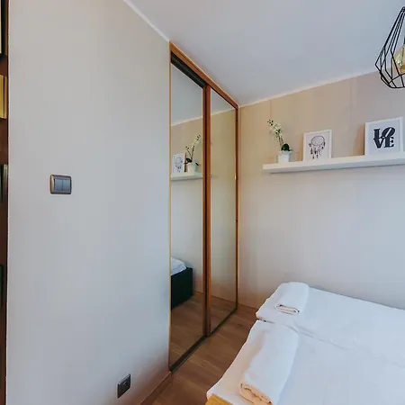Apartman Shortstaypoland Grzybowska